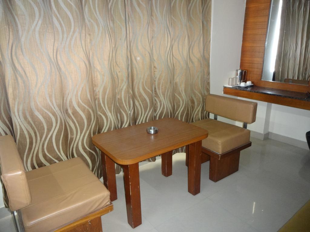 Sheetal Residency Hotel Bangalore Exterior photo