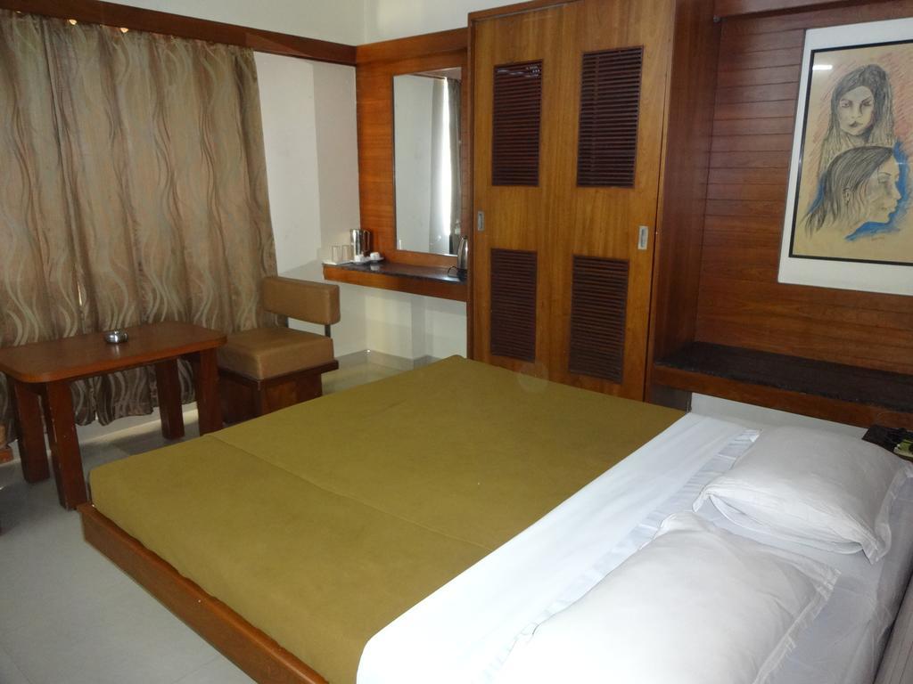 Sheetal Residency Hotel Bangalore Exterior photo