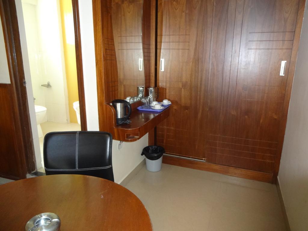 Sheetal Residency Hotel Bangalore Exterior photo